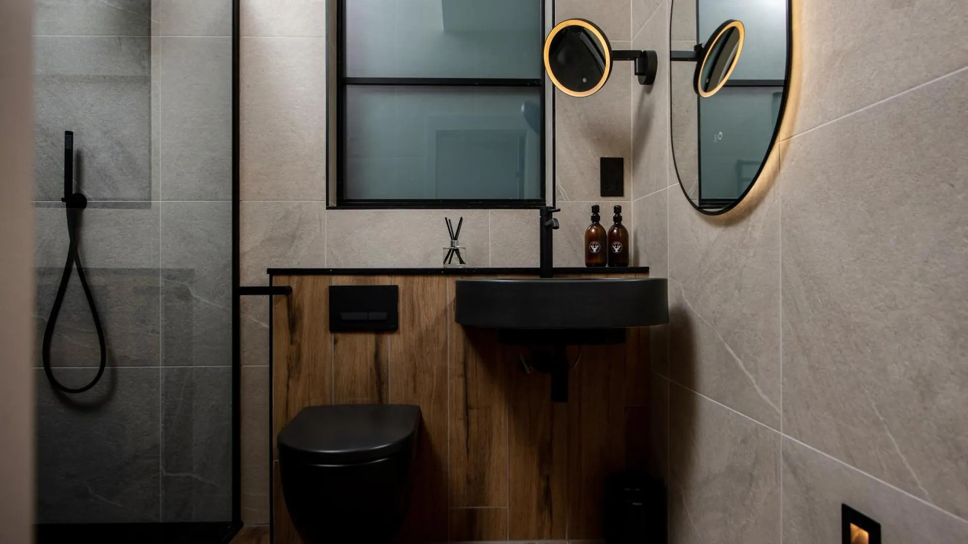 Montgomery House Apart-Hotel Leeds  Leeds (West Yorkshire)